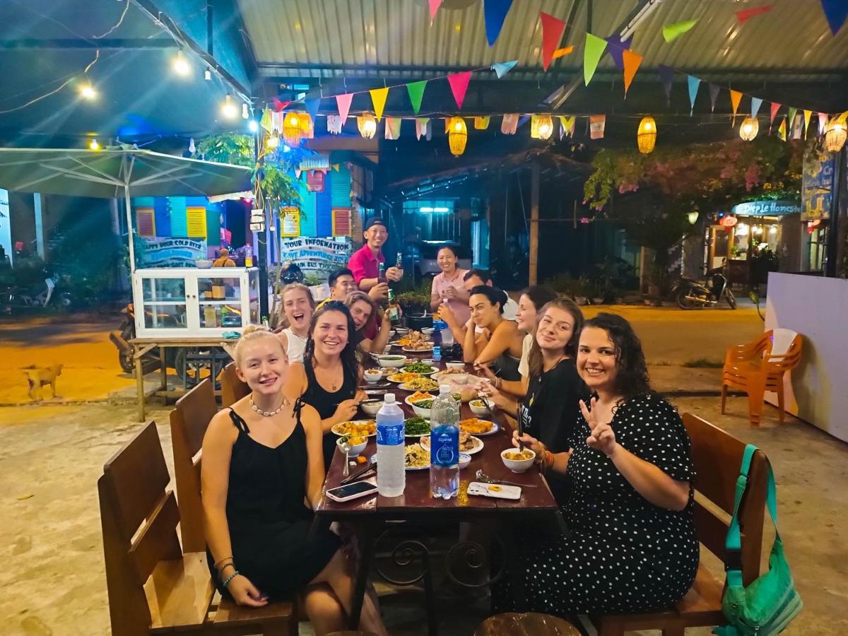 Greenland Backpackers Hostel Phong Nha Exterior photo