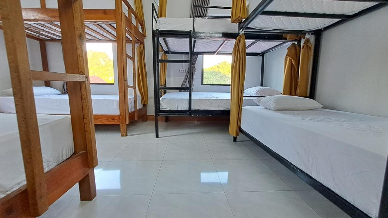Greenland Backpackers Hostel Phong Nha Exterior photo