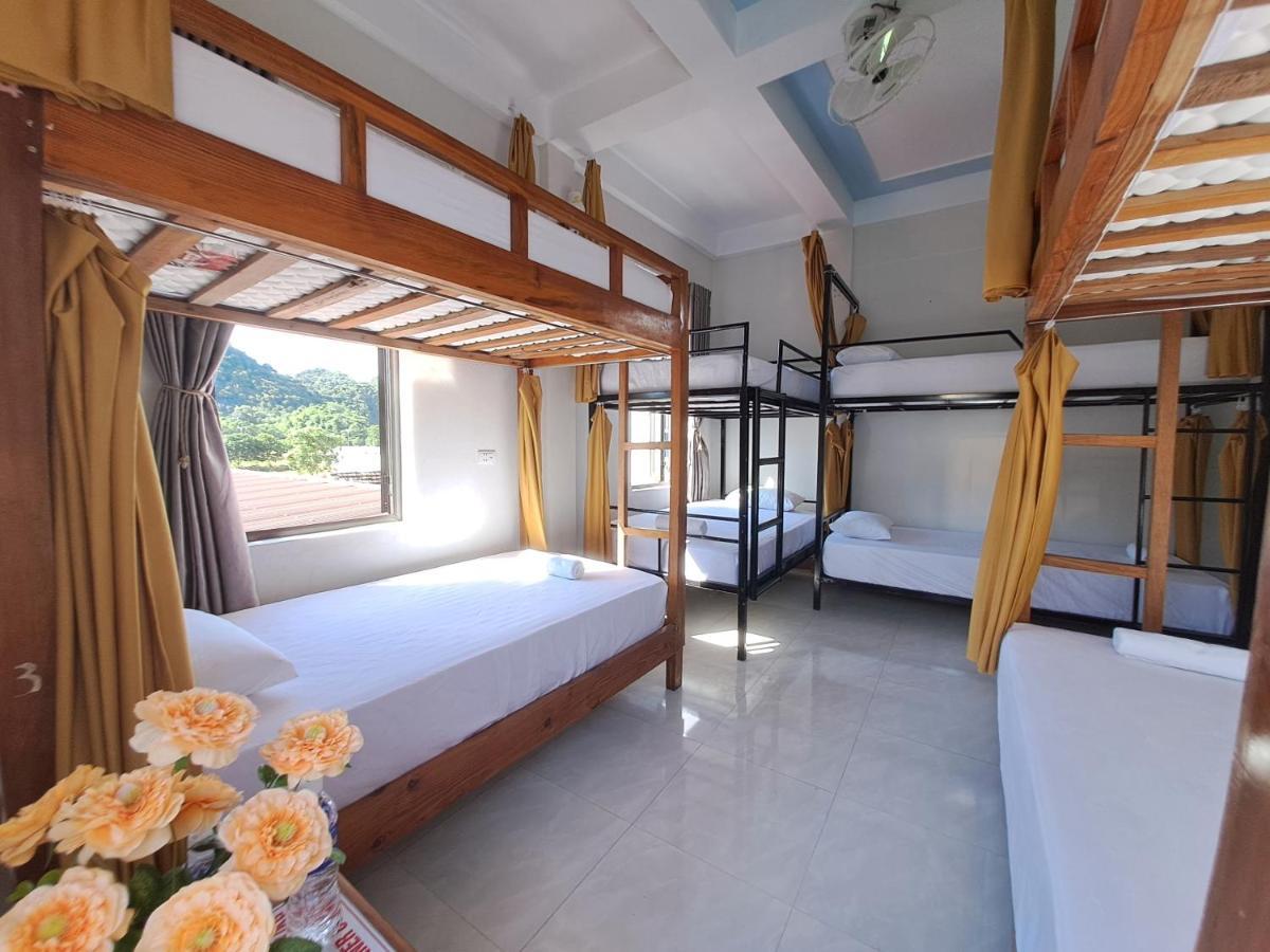Greenland Backpackers Hostel Phong Nha Exterior photo