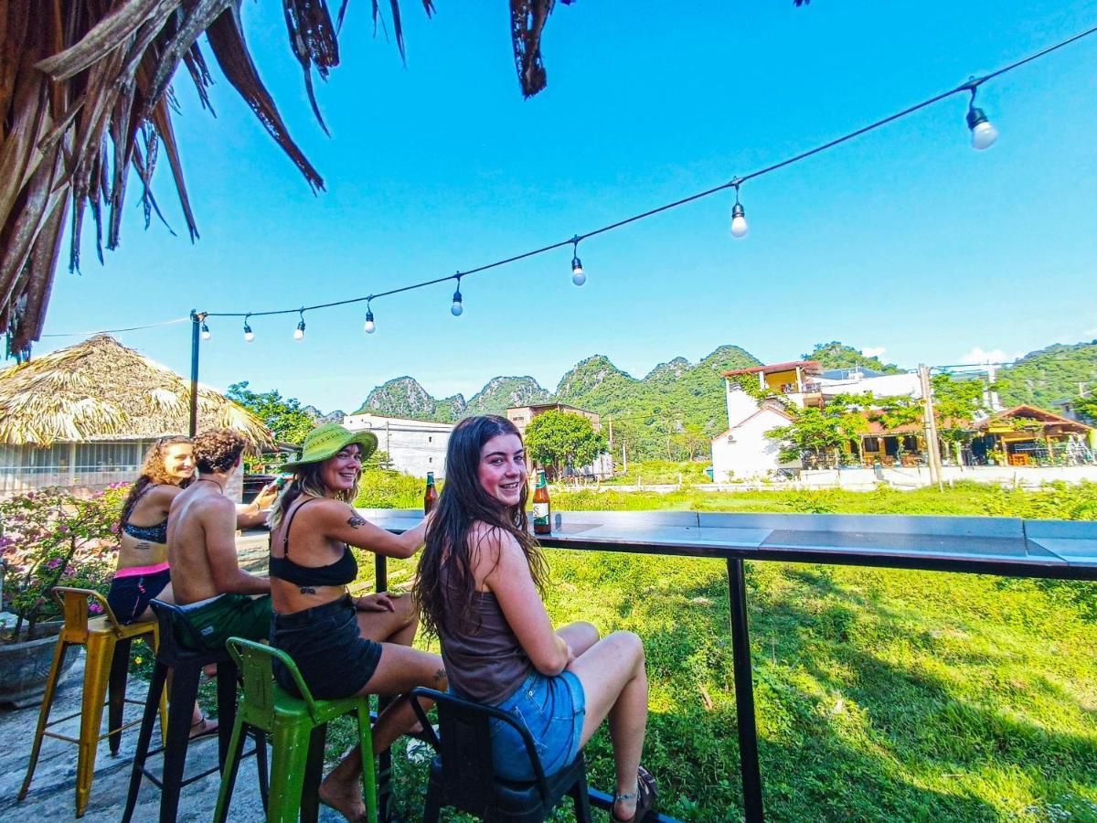 Greenland Backpackers Hostel Phong Nha Exterior photo